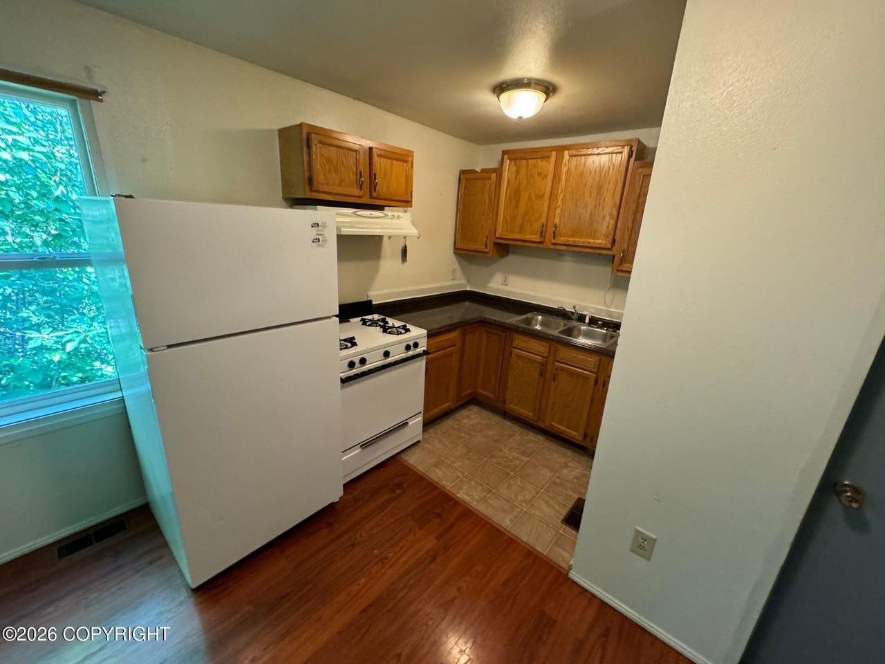 1620 N Winding Brook Loop #D - Photo 4 of 13