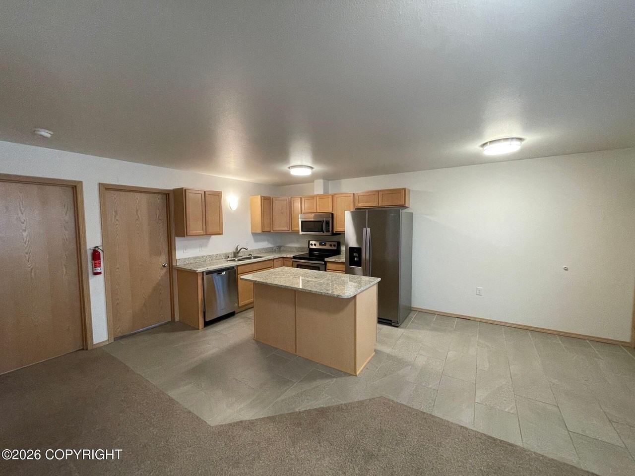 680 N Luke St - Photo 5 of 13