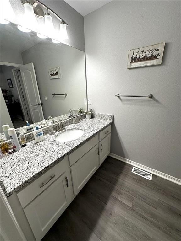 1446 W Netherland Way - Photo 7 of 9