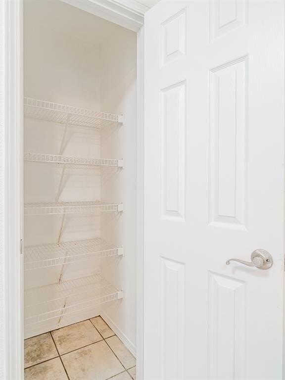 2110 Se Atherton Cir - Photo 7 of 22