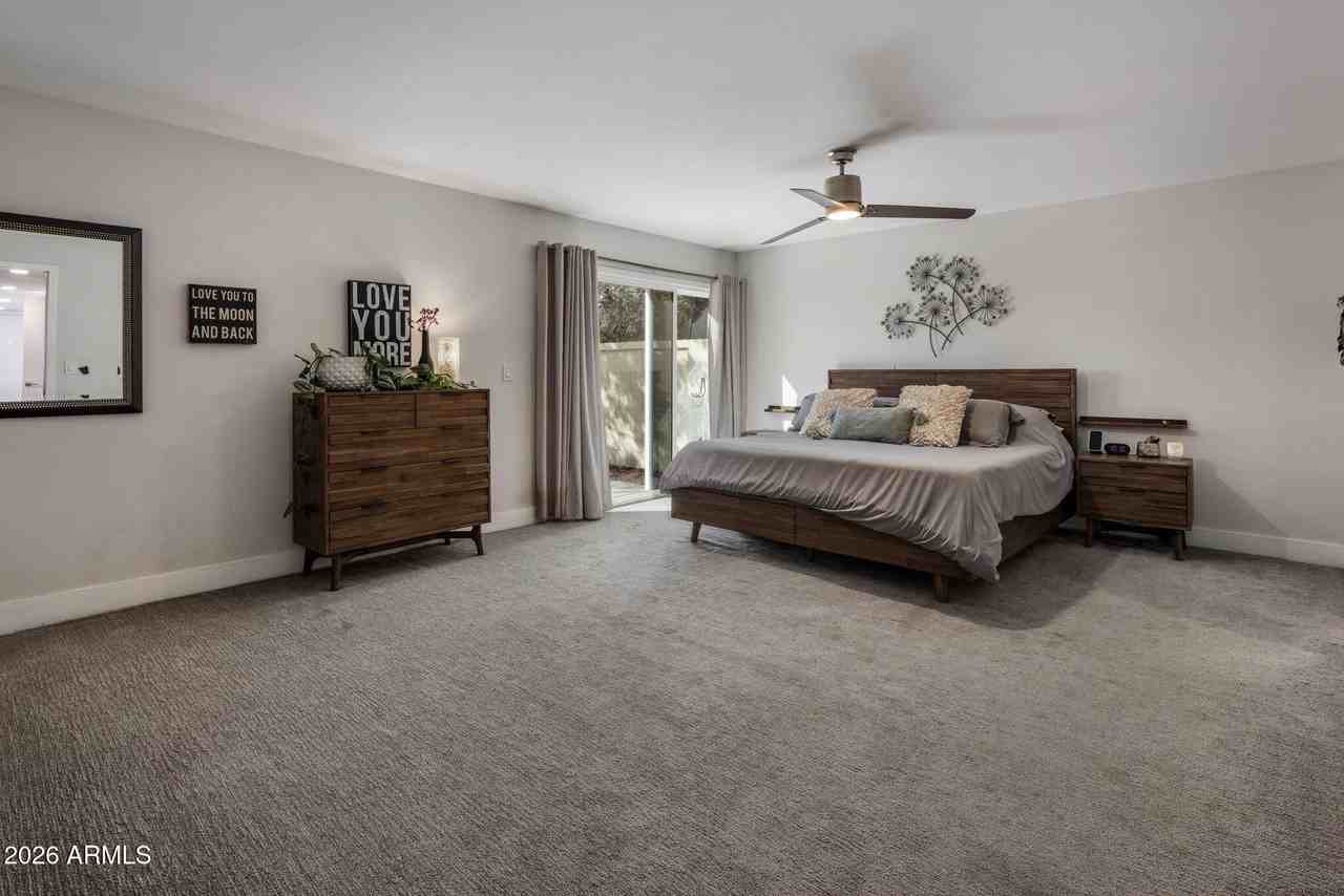 8633 E Monterosa Ave - Photo 5 of 29