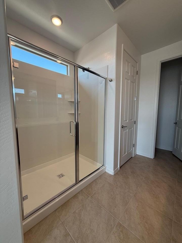 24245 W Raymond St - Photo 6 of 20