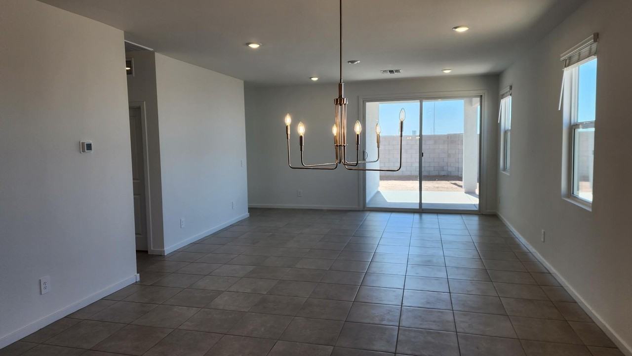 7615 E Cozy Cottage Ln - Photo 7 of 35