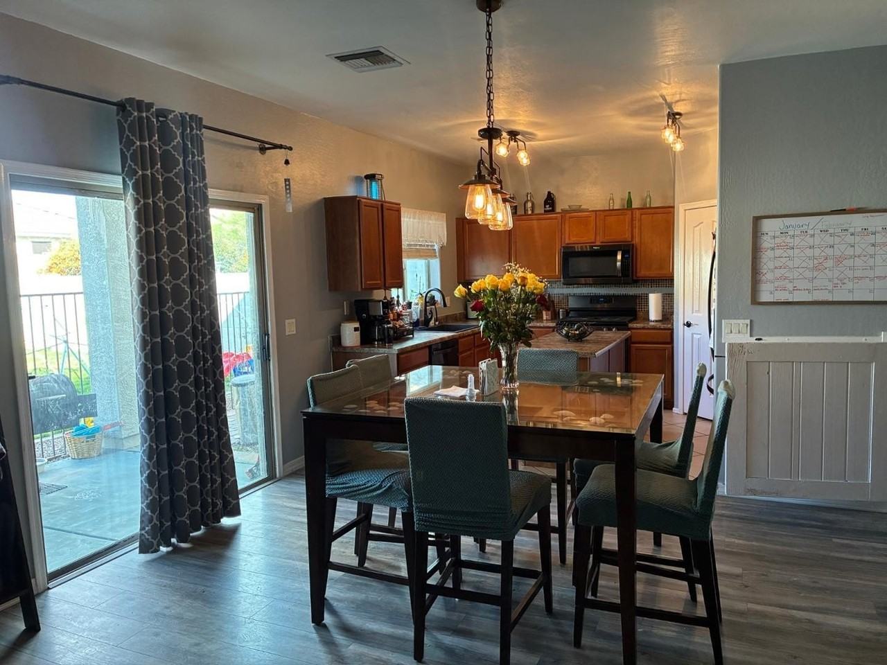 9226 N 182nd Dr - Photo 4 of 34