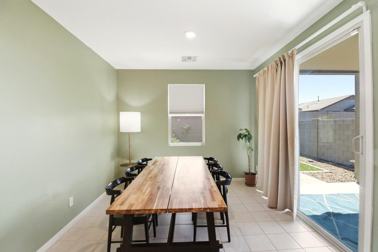 6737 W Valley View Dr - Photo 7 of 23