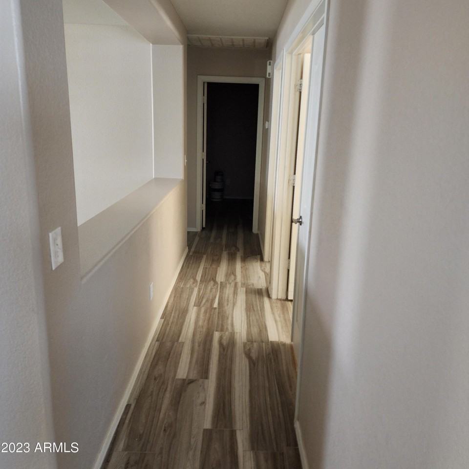 15864 W Evans Dr - Photo 7 of 17