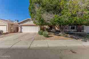 10420 W Reade Ave - Photo 1 of 1