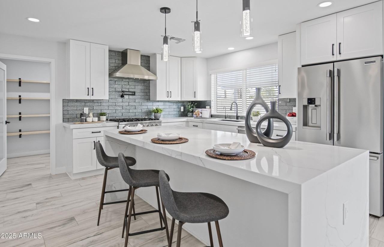 11615 N 30th St - Photo 4 of 35