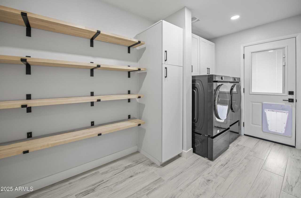 11615 N 30th St - Photo 7 of 35