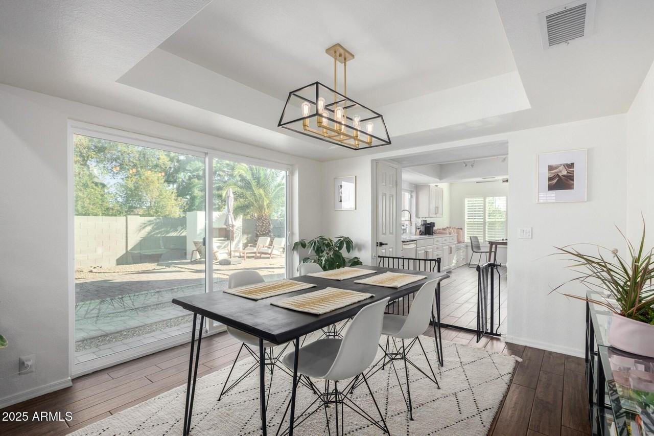 6513 N 81st Pl - Photo 6 of 19