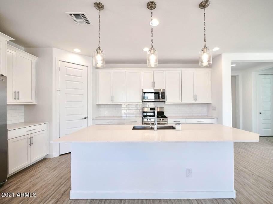 18780 W Cortez St - Photo 2 of 42