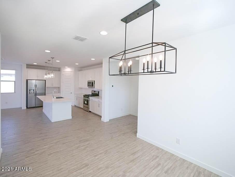 18780 W Cortez St - Photo 6 of 42