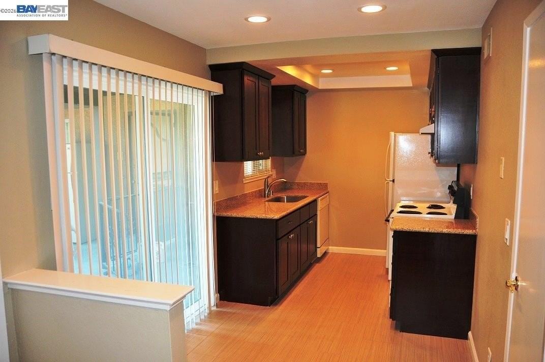 1581 Mendenhall Dr - Photo 5 of 11