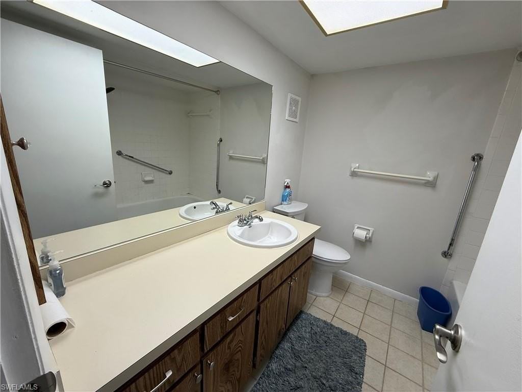 6136 Whiskey Creek Dr Apt 521 - Photo 3 of 11