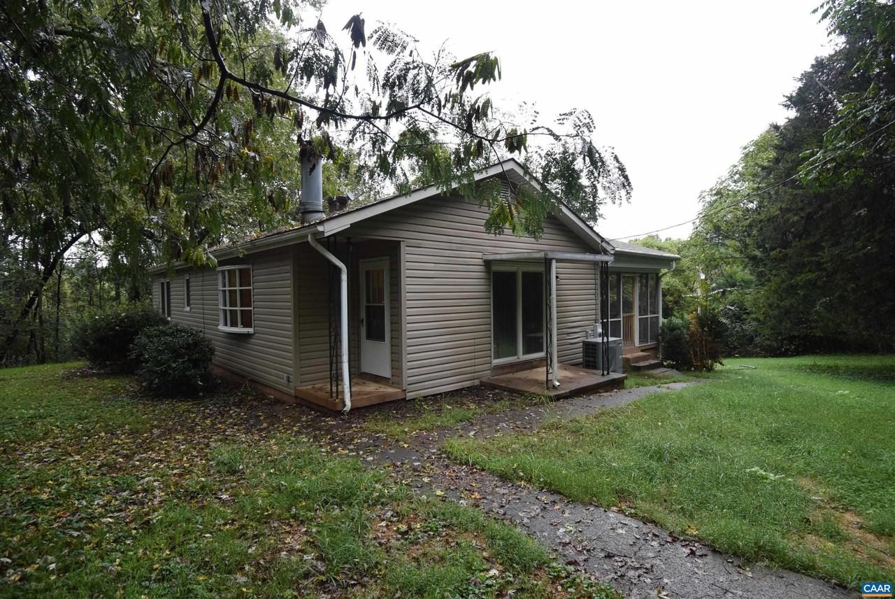 3161 Monacan Trail Rd #A - Photo 3 of 26