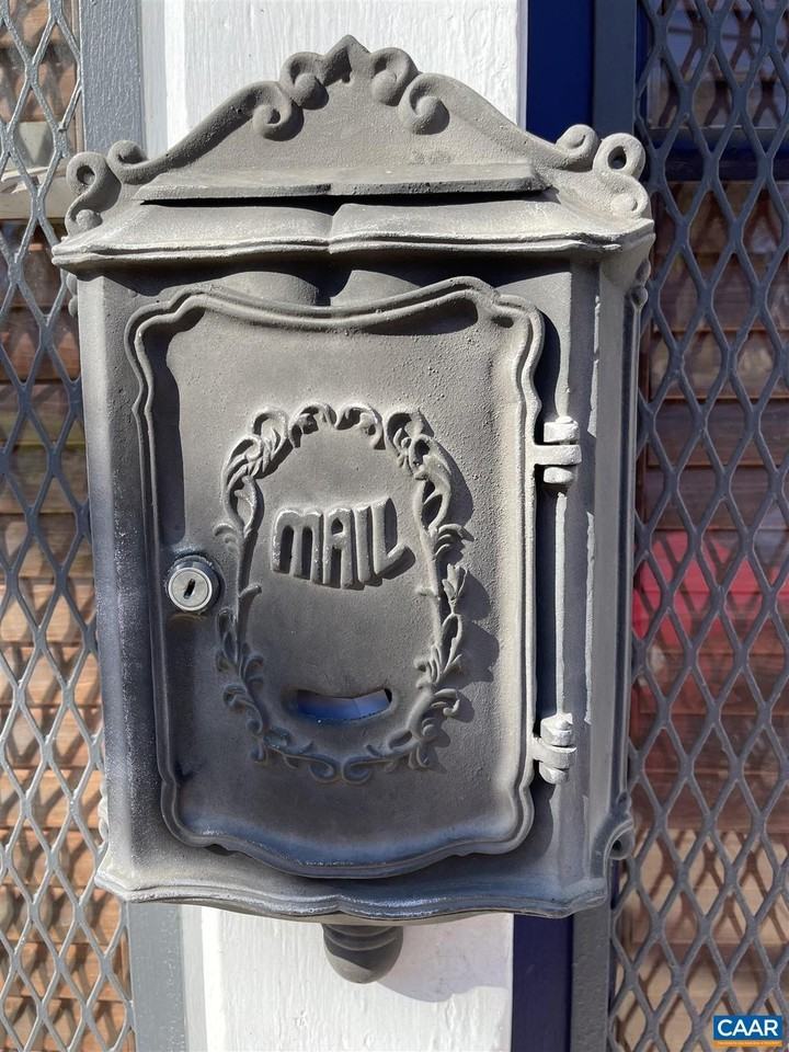 311 5th St Ne - Photo 2 of 30