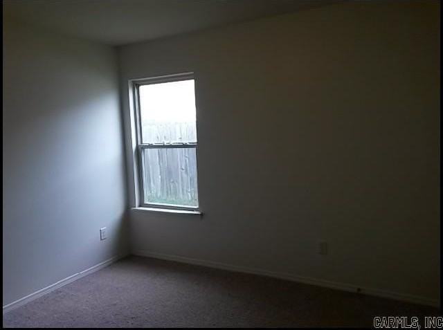 1101 Yarrow Dr - Photo 7 of 10