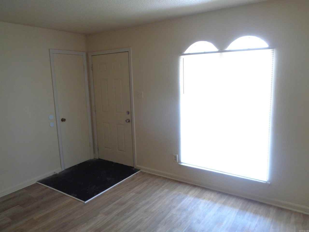 11123 Beverly Hills Dr #C - Photo 5 of 16