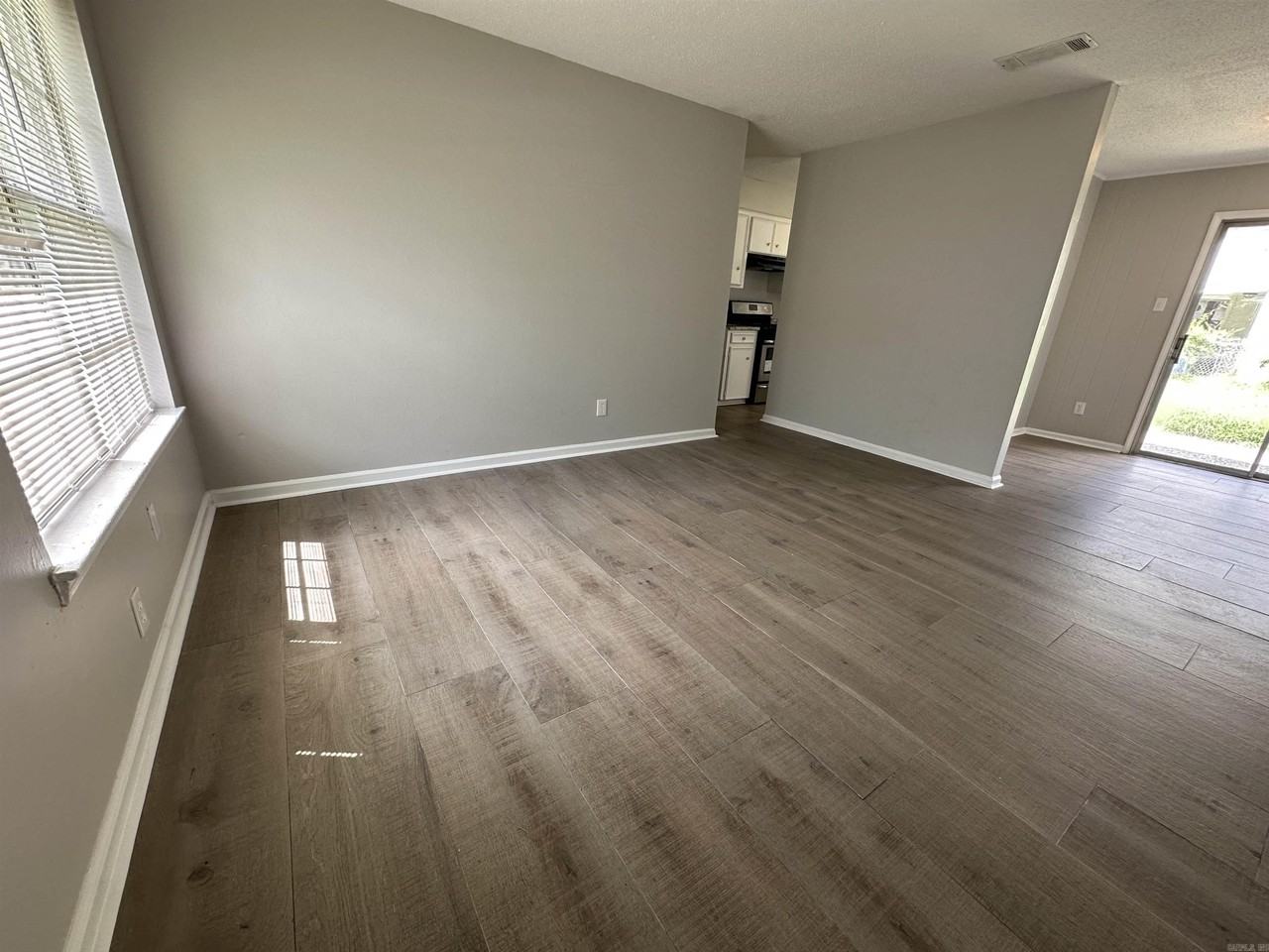 9220 Ricky Ln - Photo 2 of 15