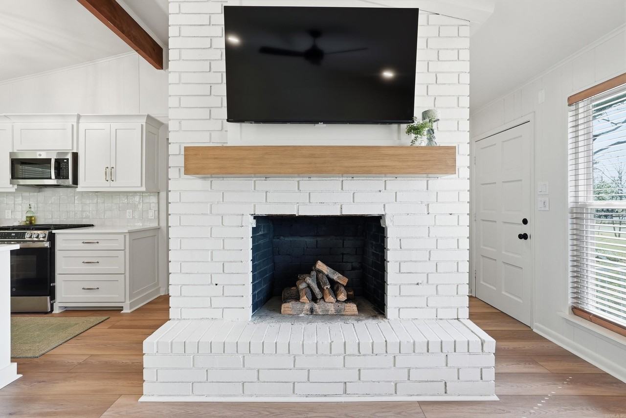 8000 Highway 300 - Photo 5 of 42