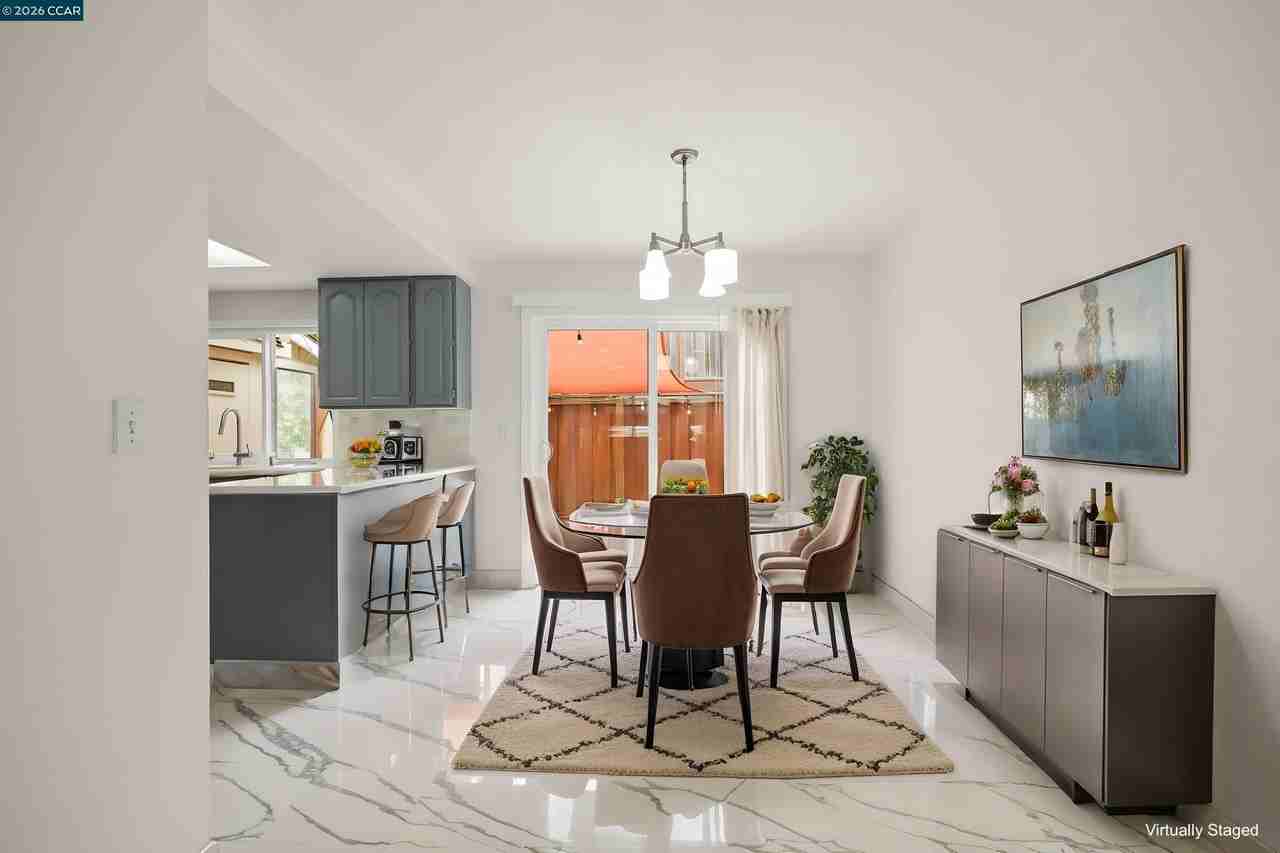 560 La Copita Ct - Photo 5 of 31