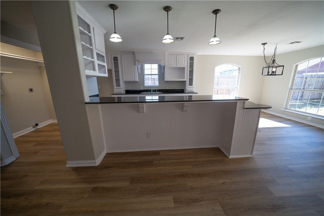 3721 N Creek Cir - Photo 5 of 33