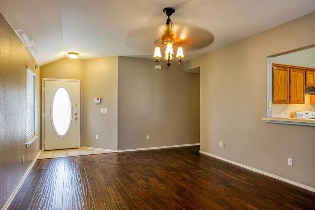 1113 La Mirada - Photo 3 of 29