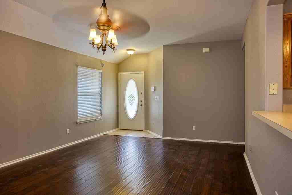 1113 La Mirada - Photo 5 of 29
