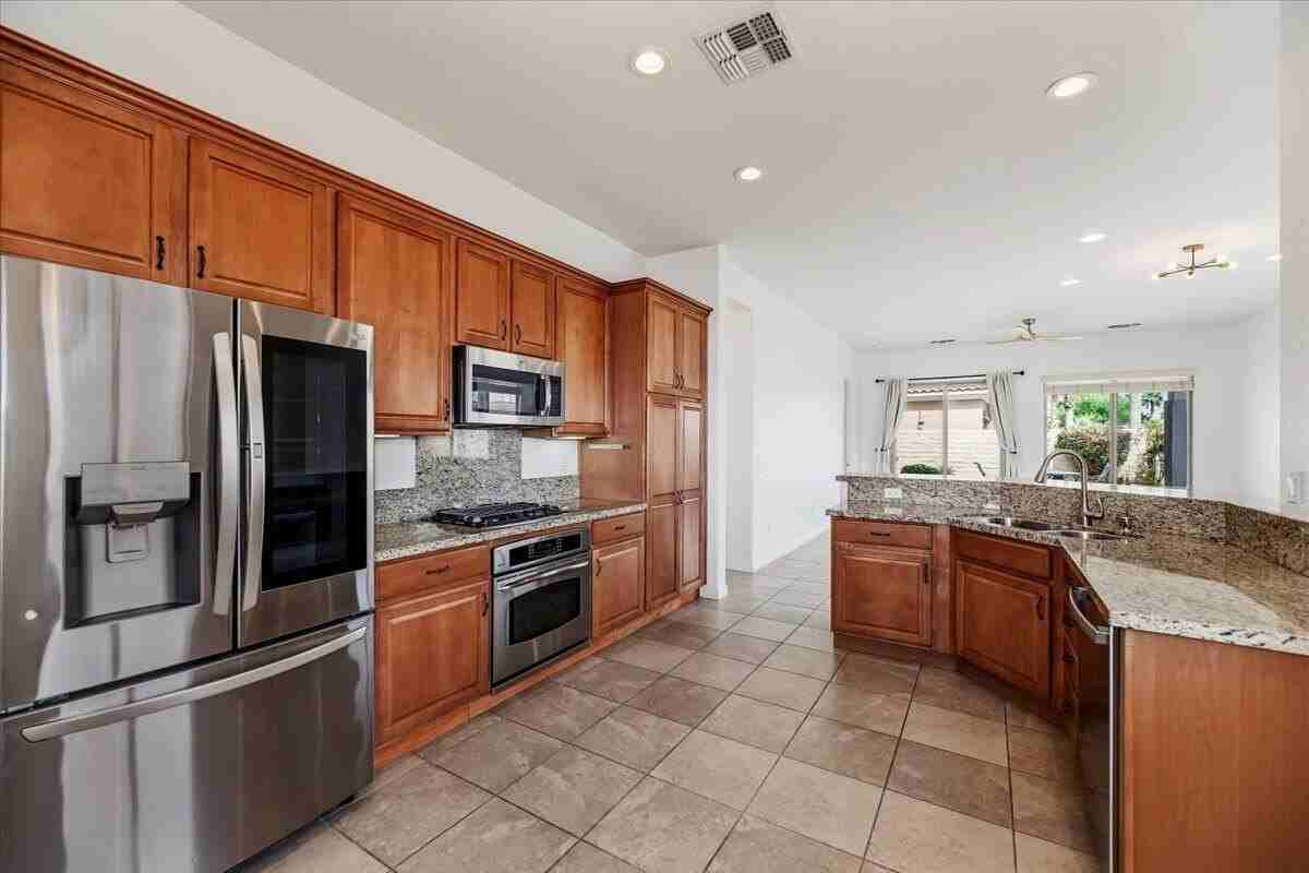 81916 Avenida Del Toro - Photo 6 of 45