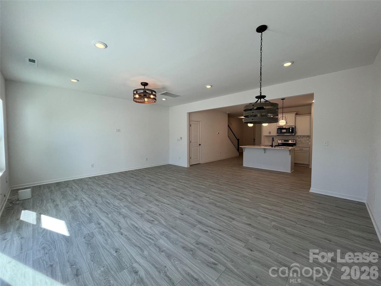 11031 Pagebrook Ln - Photo 2 of 20