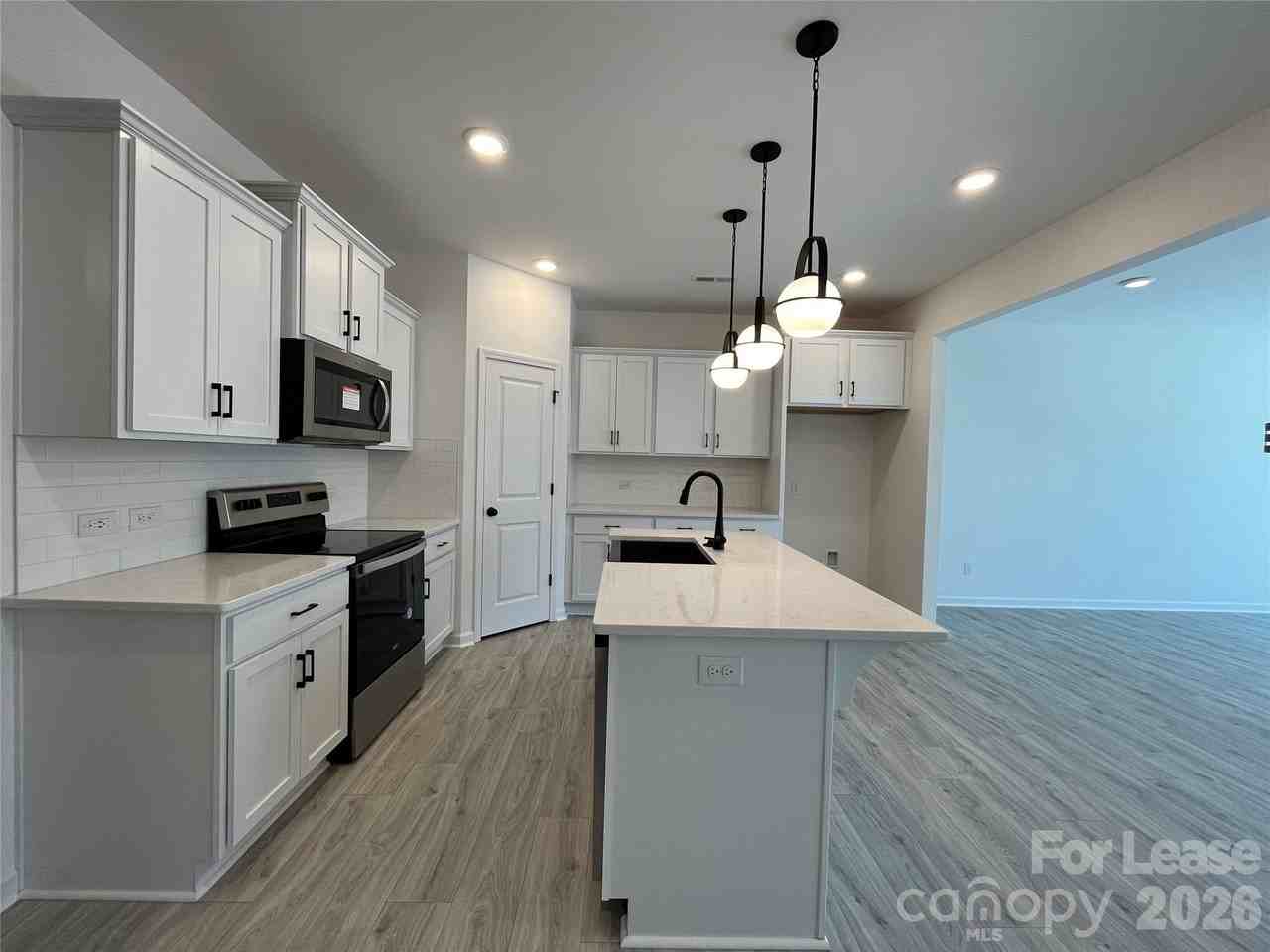 11031 Pagebrook Ln - Photo 6 of 20