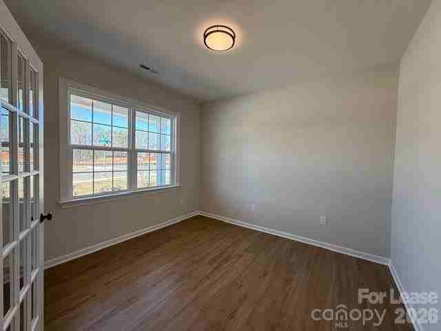 2205 Camber Dr - Photo 4 of 15