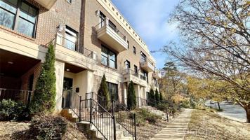 featured image of 610 West Blvd