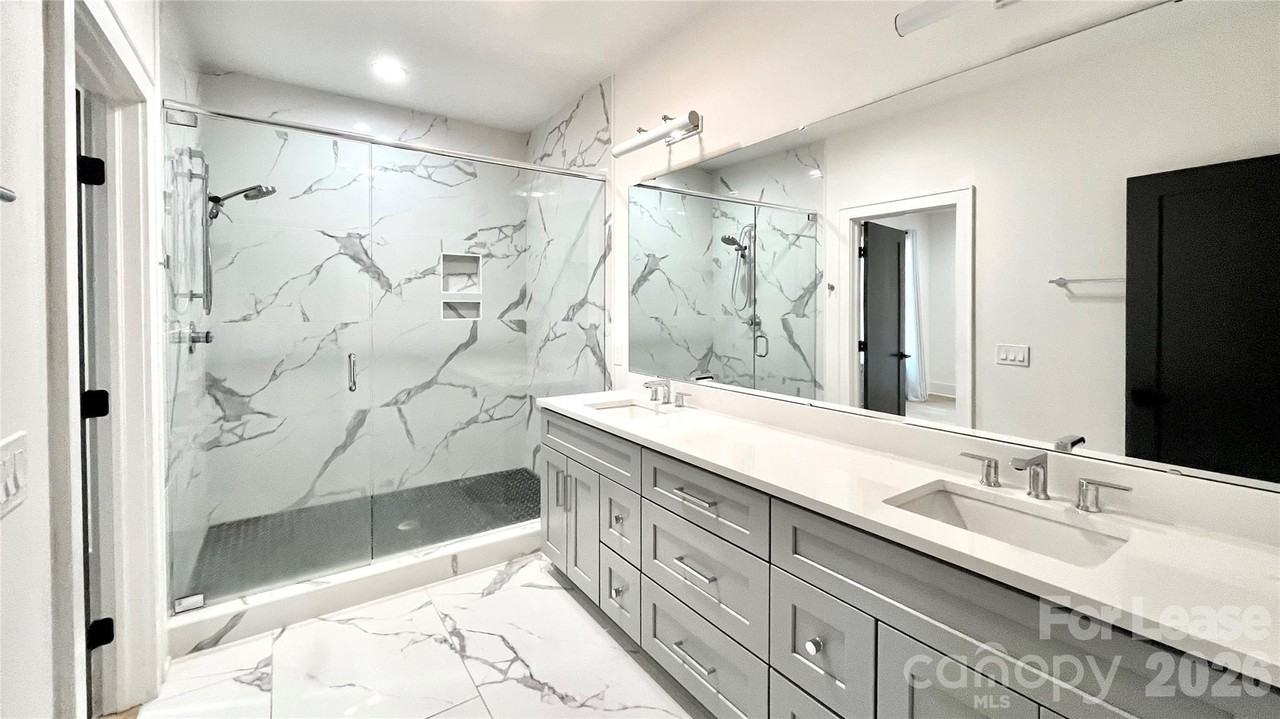 610 West Blvd - Photo 6 of 10