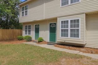 1423 Ashley River Rd Apt 2c #2C - Photo 1 of 1