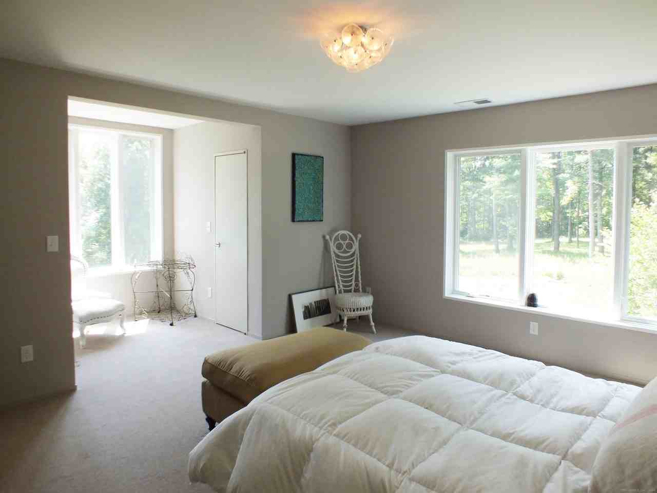 472A Under Mountain Rd - Photo 7 of 15