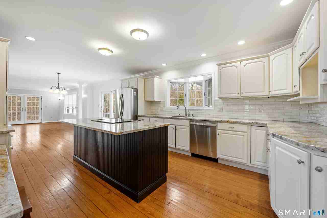 34 Hi Ann Ct - Photo 3 of 39