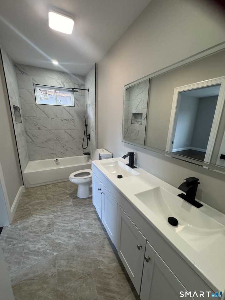 281 Harriet St Unit 281 - Photo 5 of 13