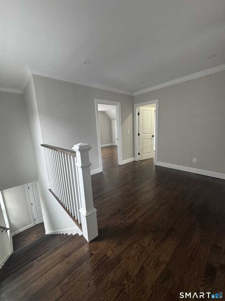 281 Harriet St Unit 281 - Photo 7 of 13