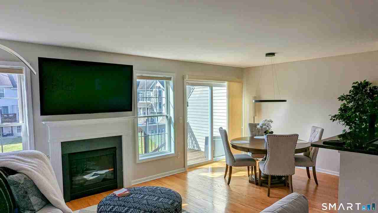 1306 Briar Woods Ln Unit 1306 - Photo 4 of 12