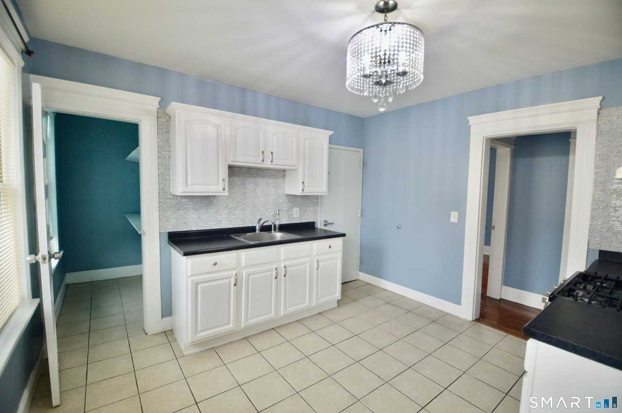 32 Boston Ter 2nd Fl - Photo 7 of 14