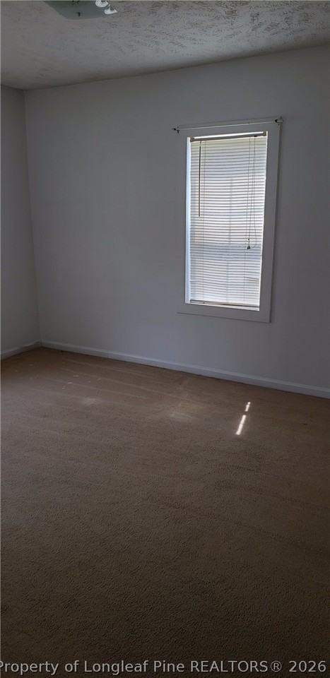 306 W 22nd St - Photo 3 of 5