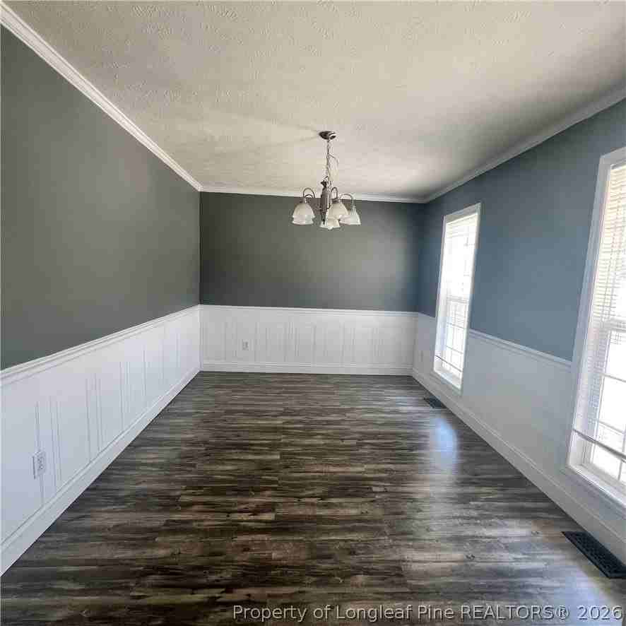 77 Ramsey Ct - Photo 4 of 27