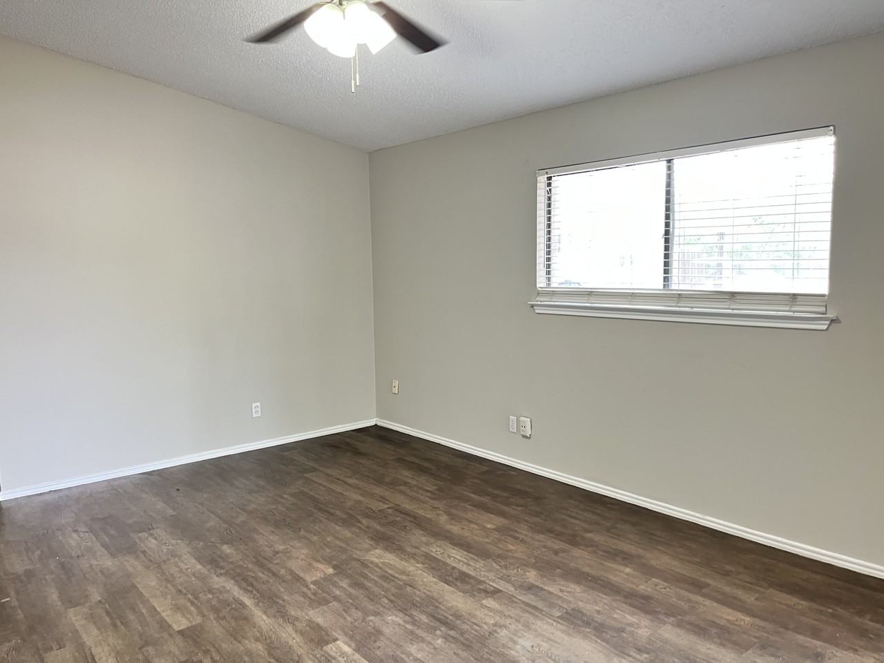 1554 Lahn Road - Photo 2 of 6