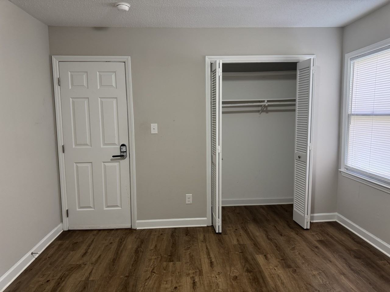 7231 Leaves Lane - Photo 2 of 12