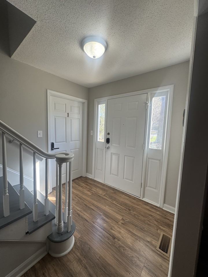 7231 Leaves Lane - Photo 6 of 12