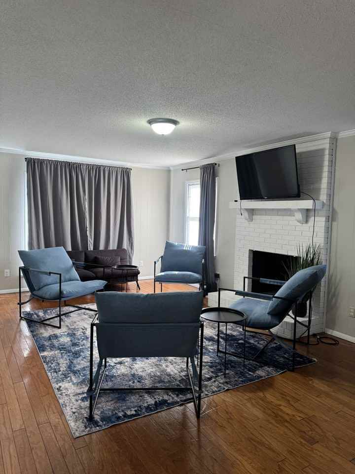 7231 Leaves Lane - Photo 7 of 12