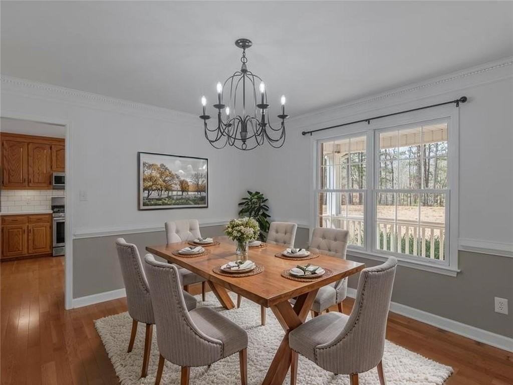 305 Riverbend Dr - Photo 7 of 45