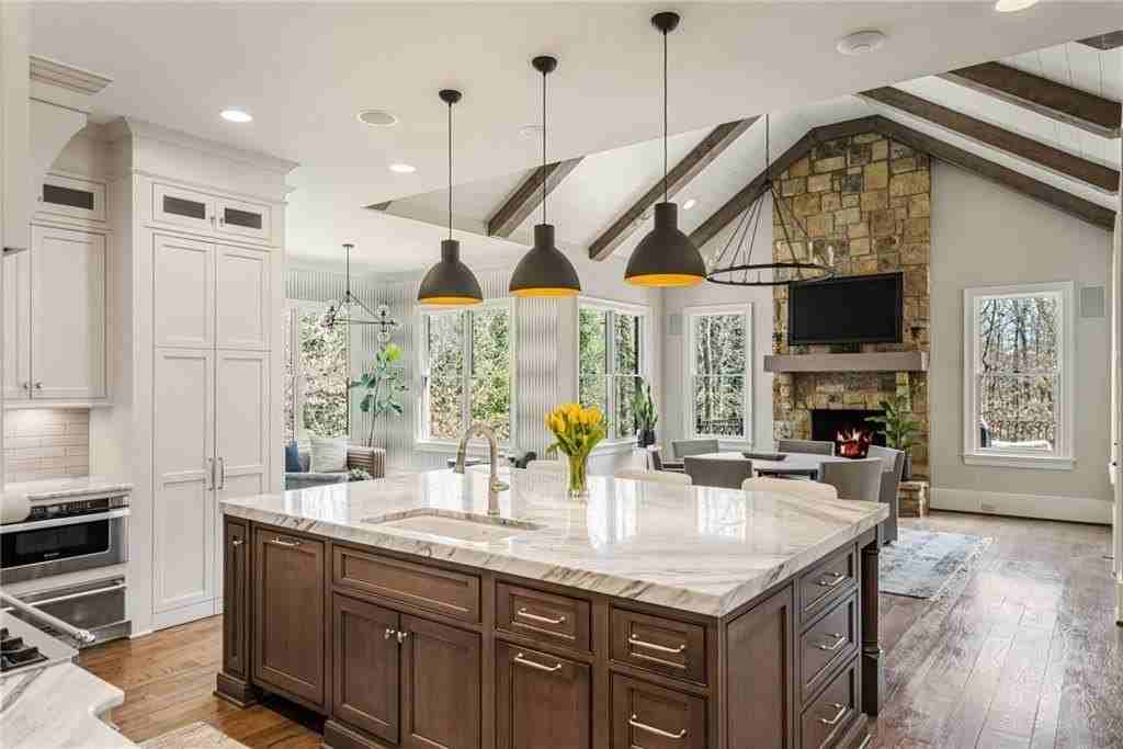 5265 Peachtree Dunwoody Rd - Photo 7 of 50