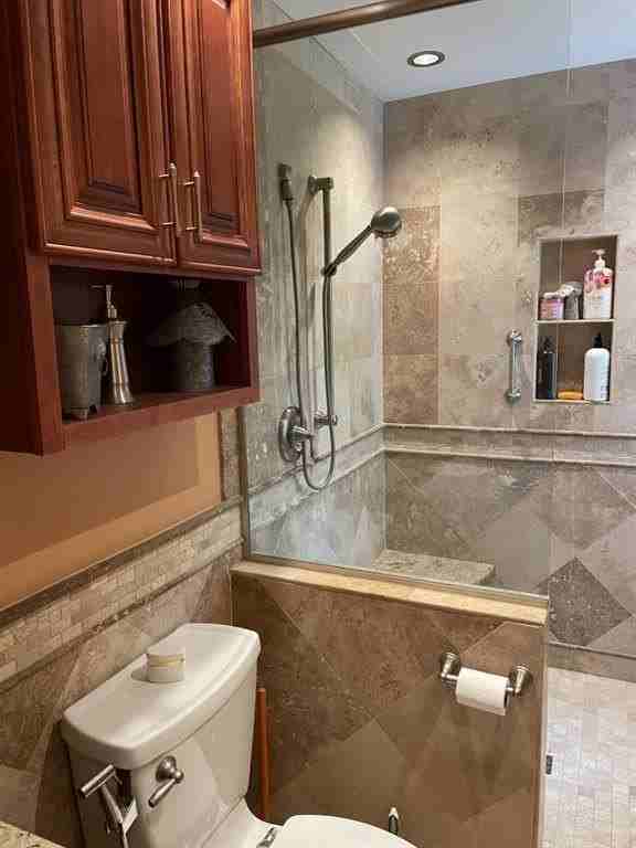 3666 Lakewood Ct Unit B - Photo 7 of 12